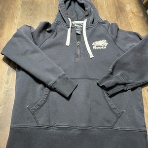 Size xs roots hoodie